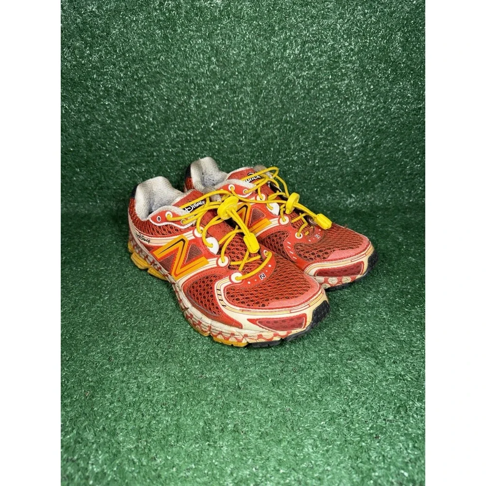 New Balance run disney
